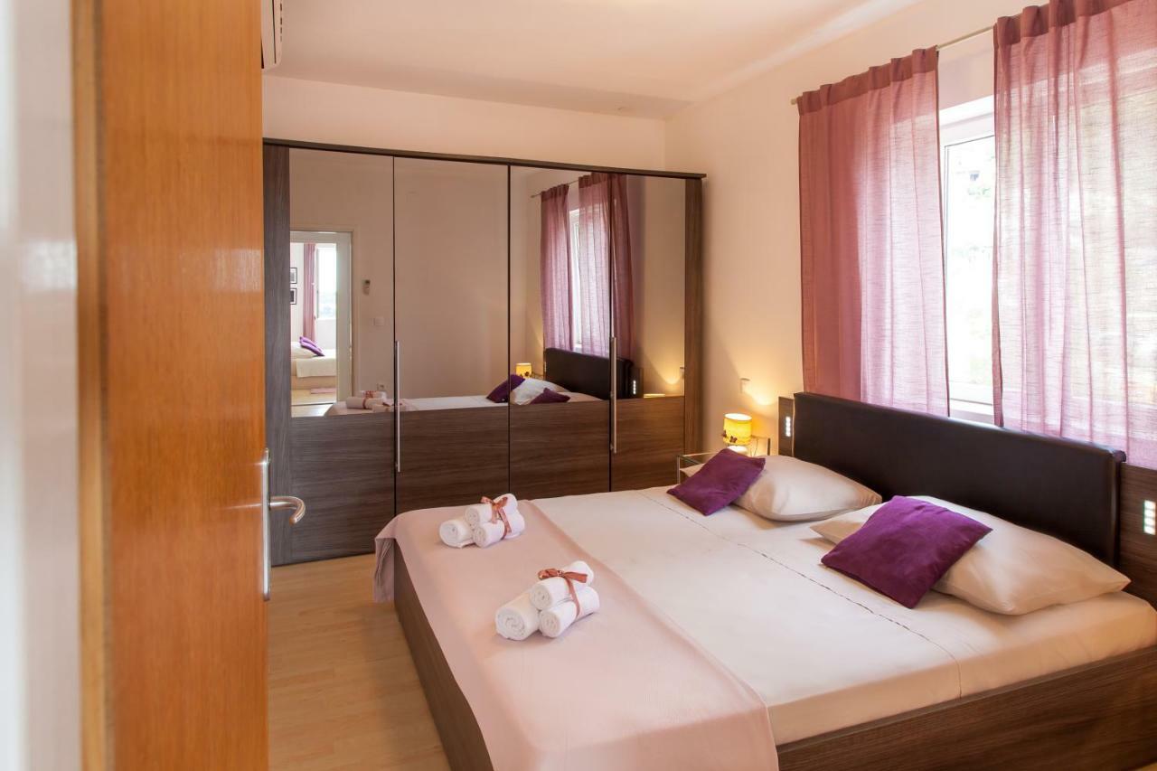 דוברובניק Two Bedroom Apartment With A Sea View & A Balcony מראה חיצוני תמונה